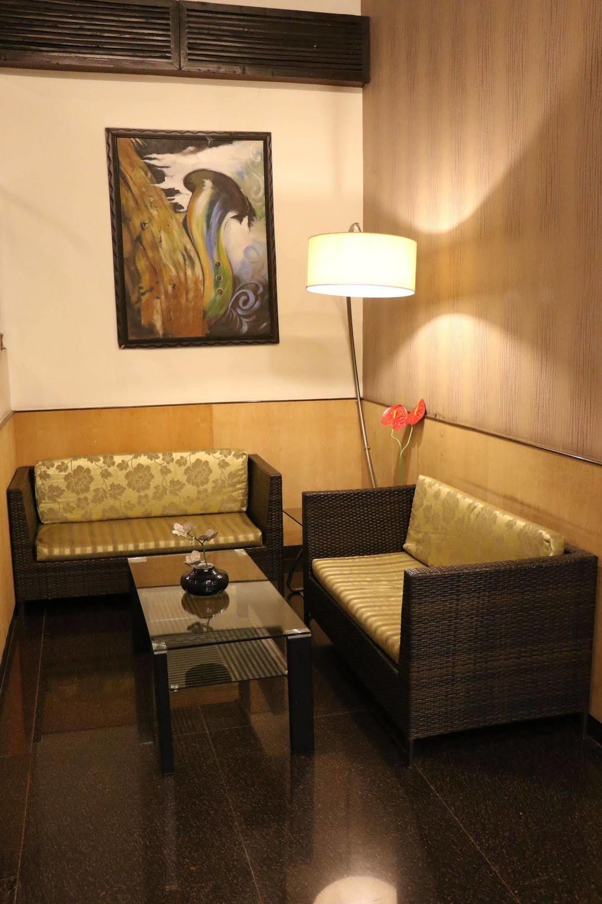 Pallavi A'Vida Navi Mumbai Bagian luar foto